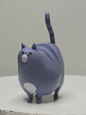 Chloe from The Secret Life of Pets Mini Figure Toy  [ Read Details ]
